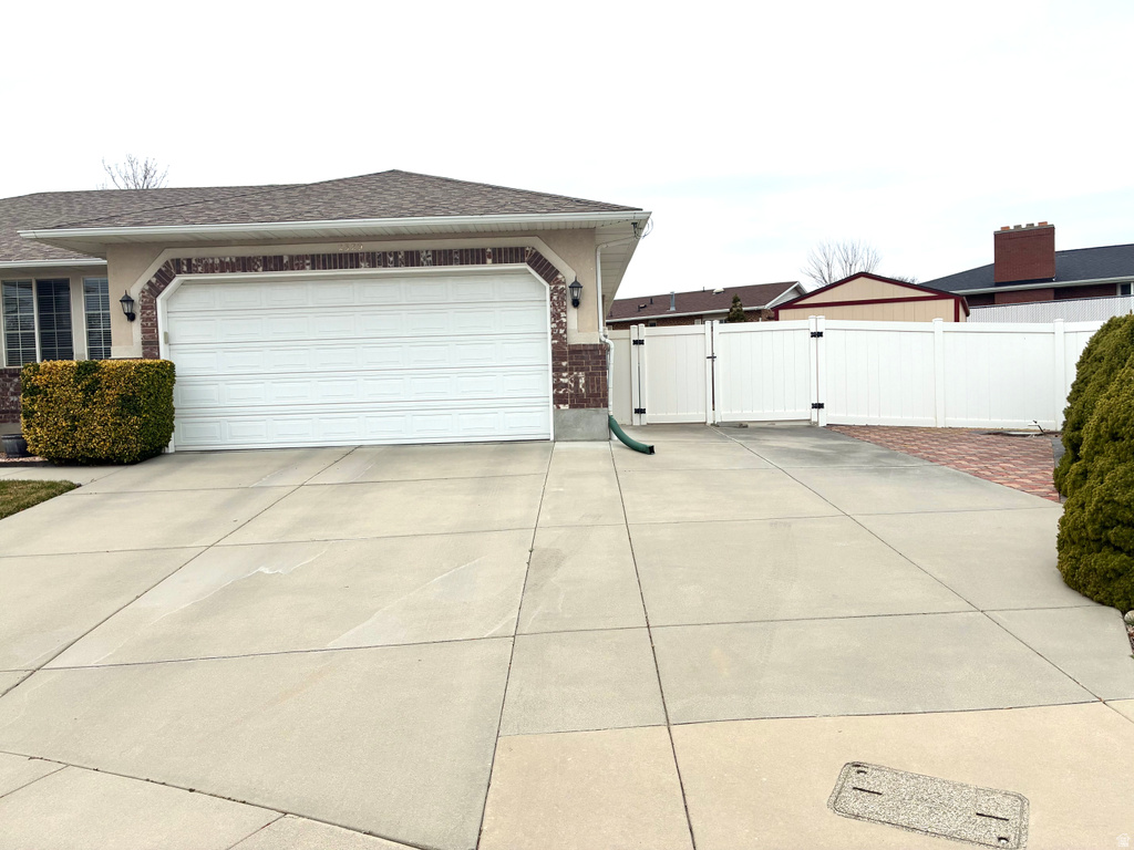 2329 W HENRY ALICE CT West Jordan, UT 84084