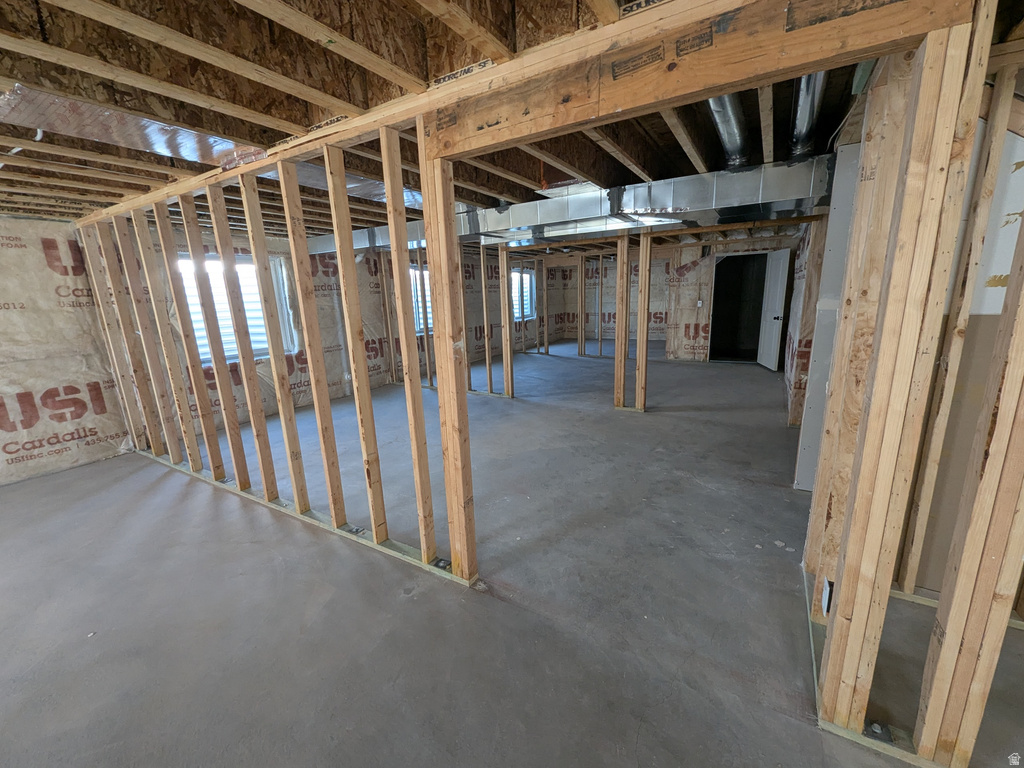 192 E 610 N Providence, UT 84332