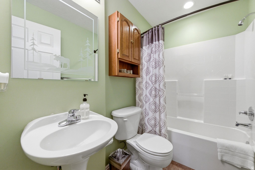 3555 N FOX RUN DR #303 Eden, UT 84310