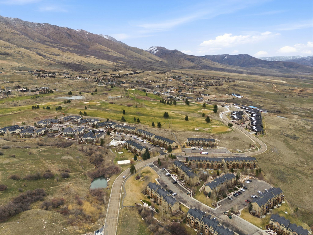 3555 N FOX RUN DR #303 Eden, UT 84310