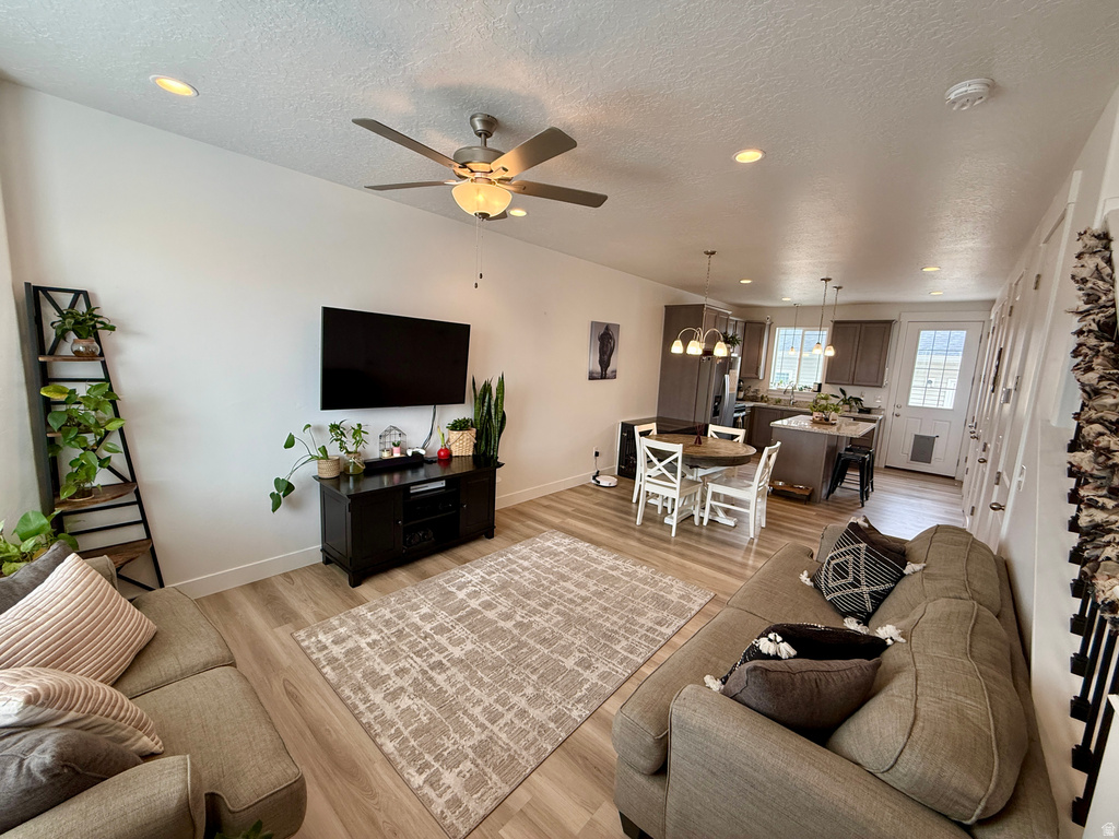 1647 N WESTVIEW LN Salem, UT 84653