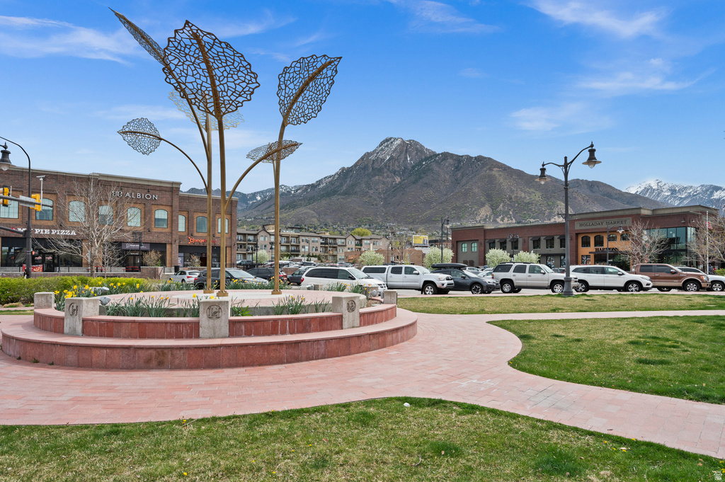 2240 E LANEY AVE #203 Holladay, UT 84117