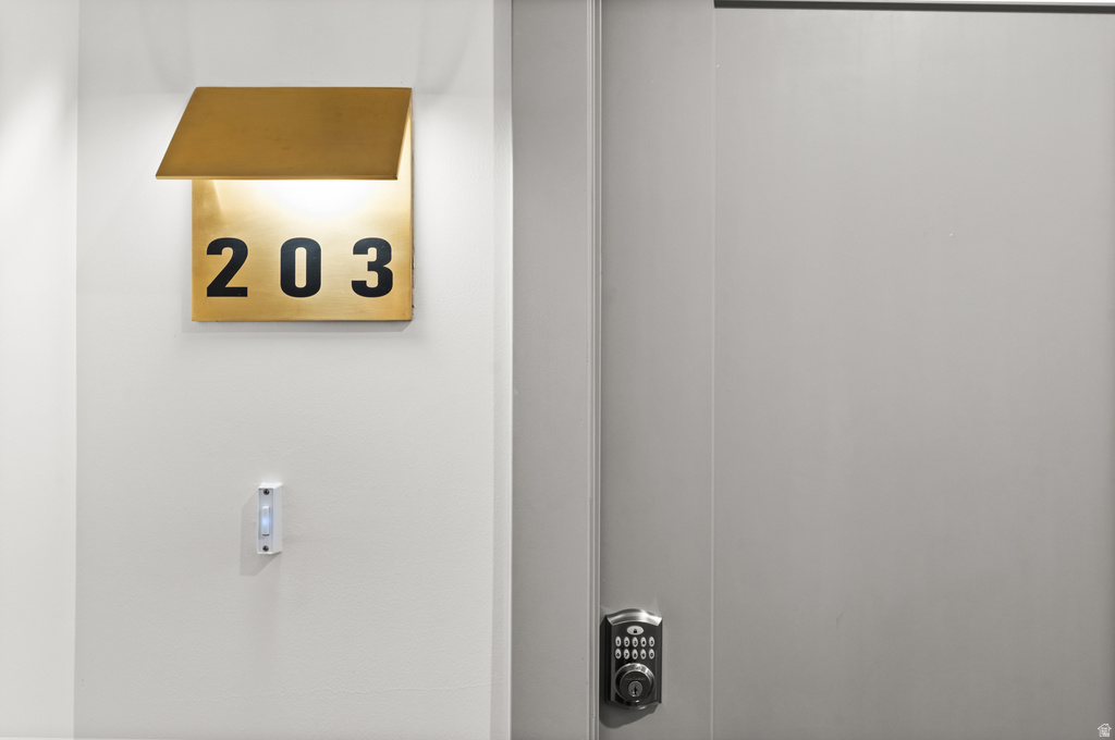 2240 E LANEY AVE #203 Holladay, UT 84117