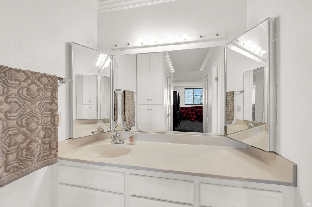 241 N VINE ST #1204W Salt Lake City, UT 84103