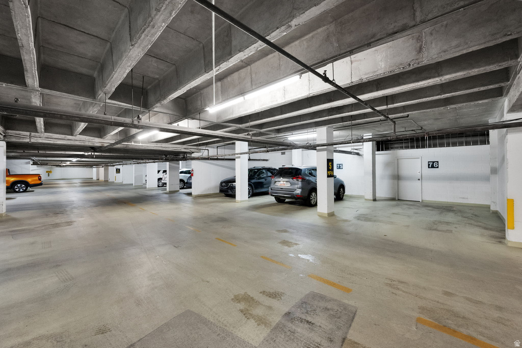 241 N VINE ST #1204W Salt Lake City, UT 84103