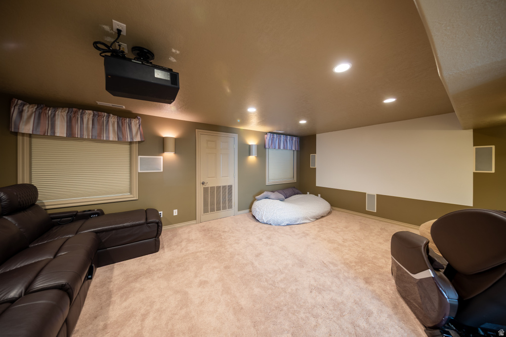 5843 W AVONMORE CIR Highland, UT 84003