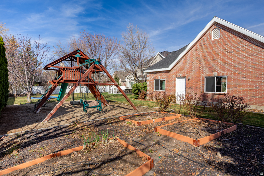 5843 W AVONMORE CIR Highland, UT 84003