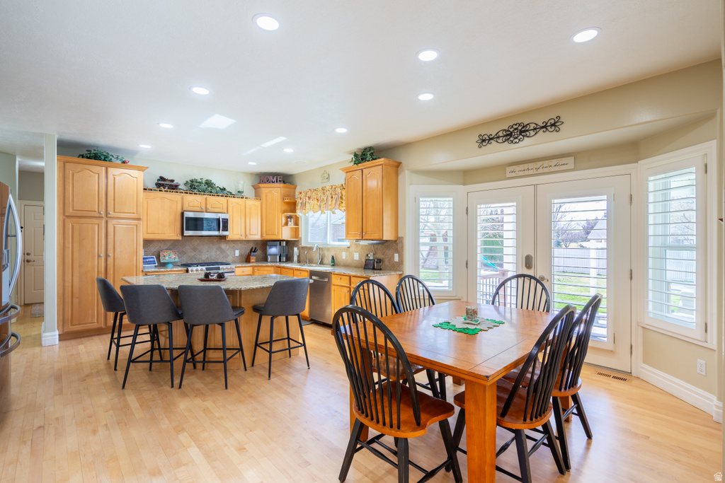 5843 W AVONMORE CIR Highland, UT 84003