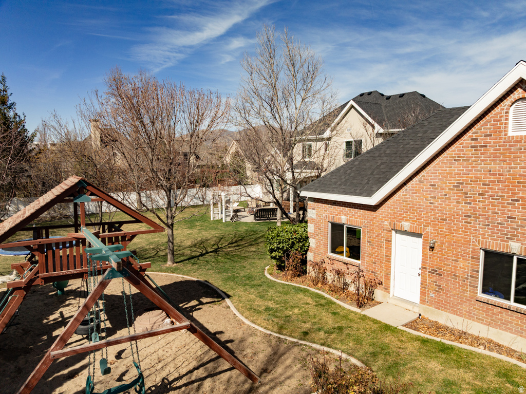 5843 W AVONMORE CIR Highland, UT 84003