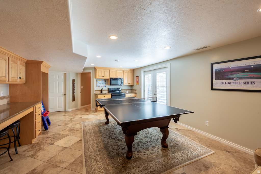 5843 W AVONMORE CIR Highland, UT 84003