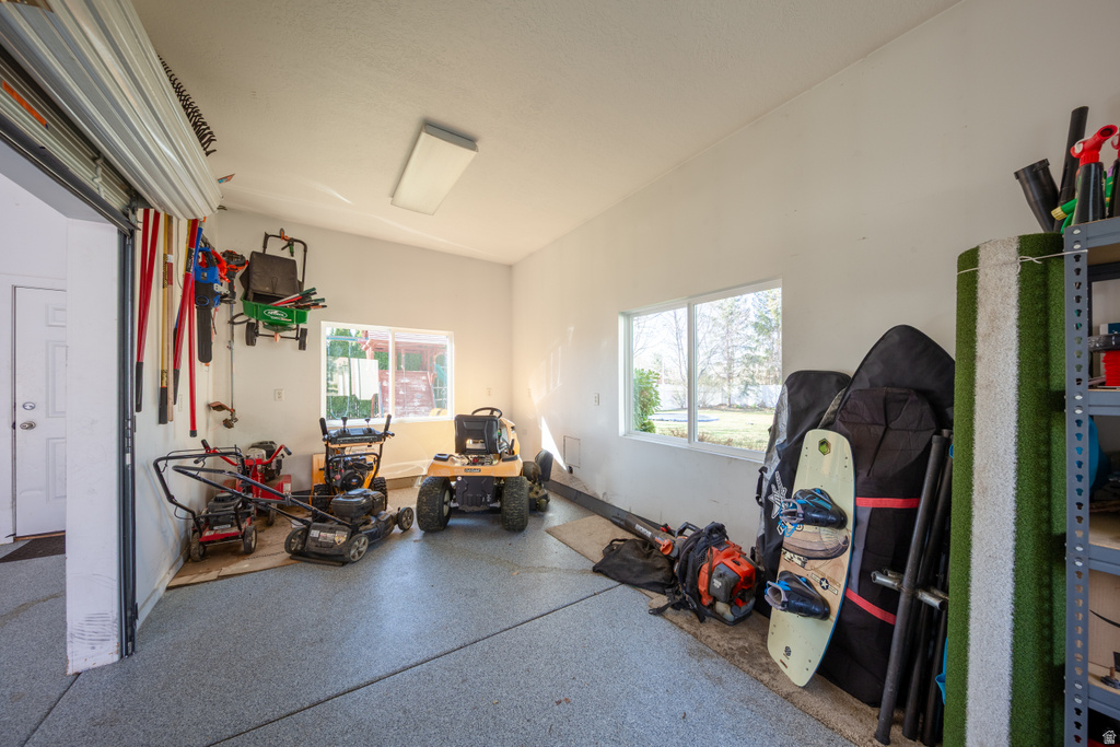 5843 W AVONMORE CIR Highland, UT 84003