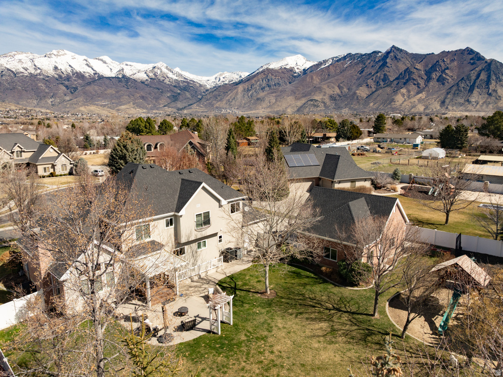 5843 W AVONMORE CIR Highland, UT 84003