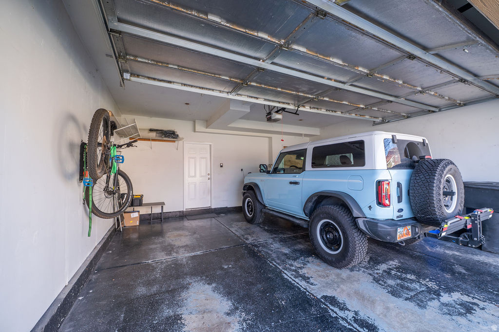 936 W SPRING CREEK LN Farmington, UT 84025