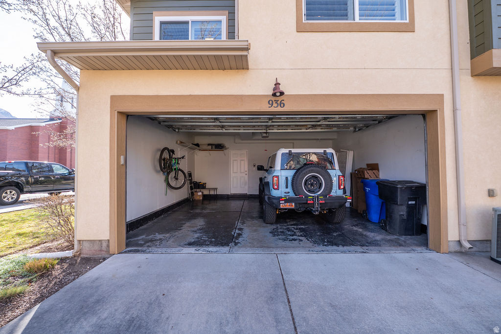 936 W SPRING CREEK LN Farmington, UT 84025