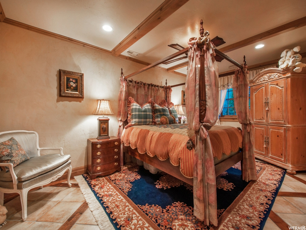 2015 E DIMPLE DELL RD Sandy, UT 84092