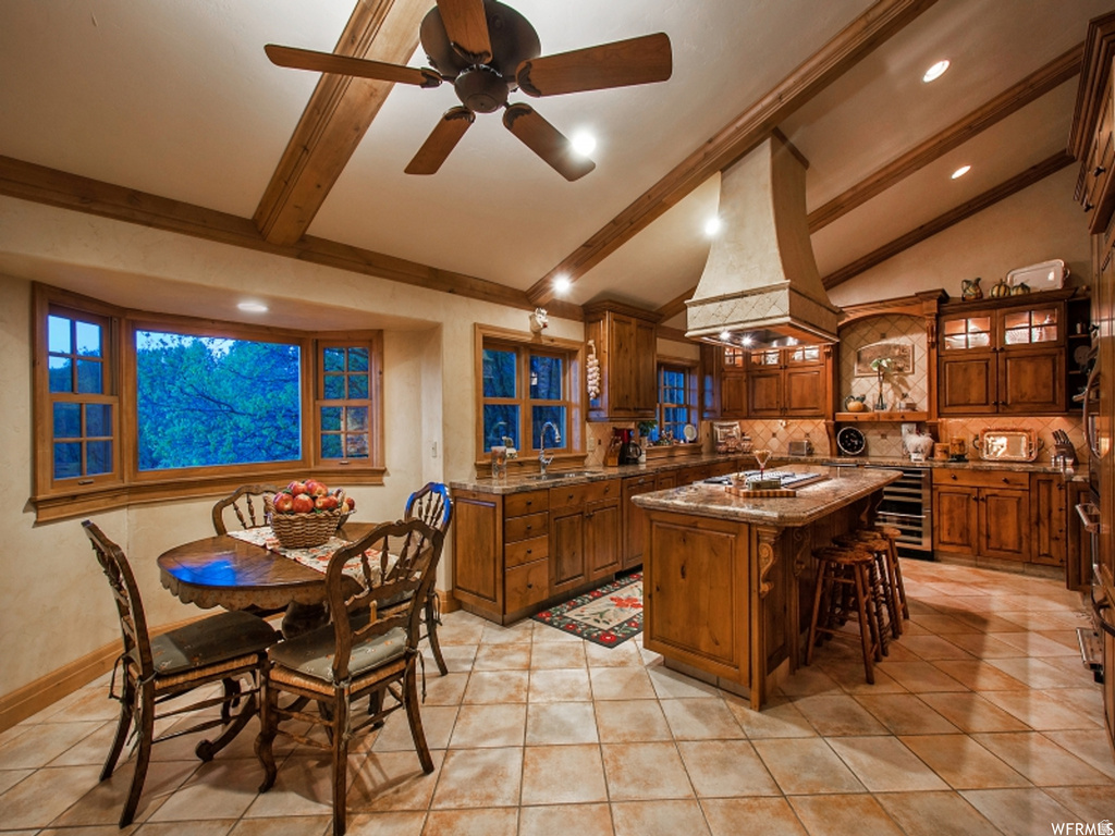 2015 E DIMPLE DELL RD Sandy, UT 84092