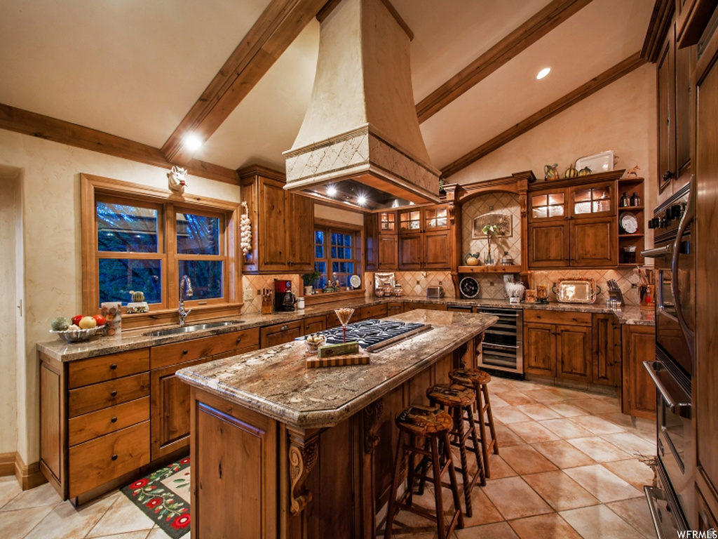 2015 E DIMPLE DELL RD Sandy, UT 84092