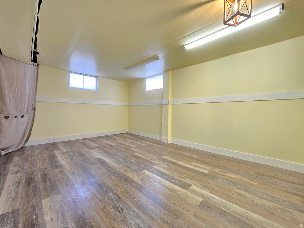 2084 ROBINS AVE Ogden, UT 84401