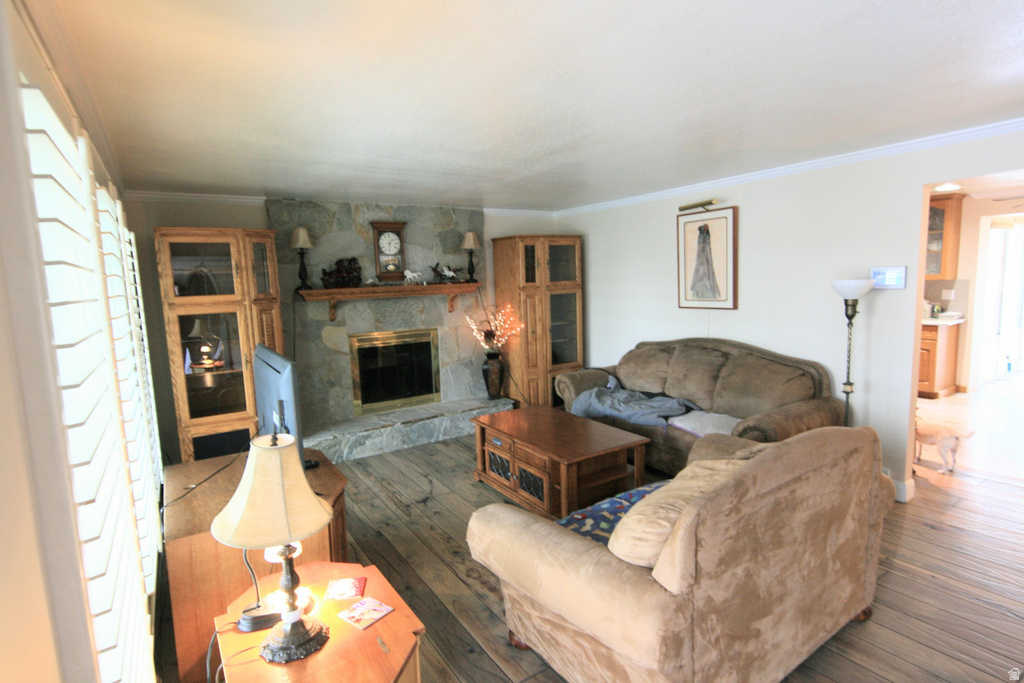 1242 E EARL WAY Sandy, UT 84094