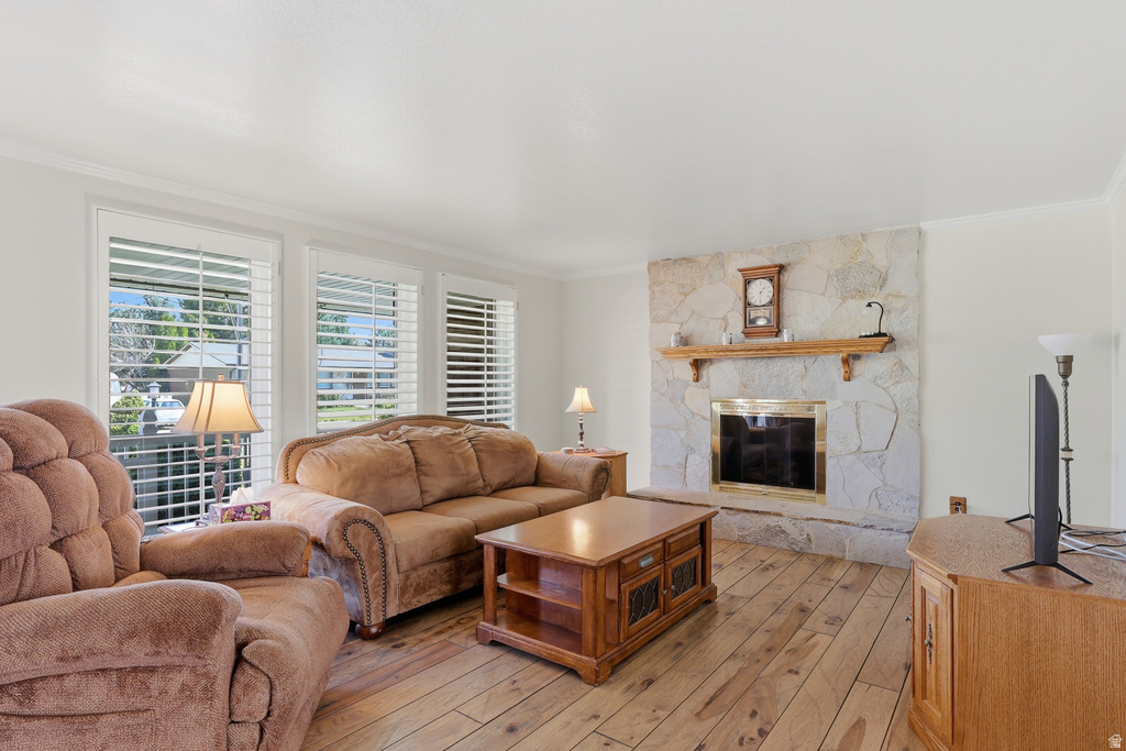 1242 E EARL S WAY photo 3
