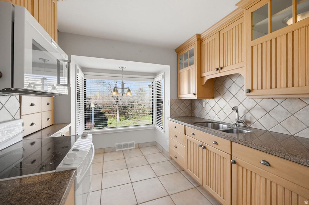 2589 E ELM AVE Salt Lake City, UT 84109