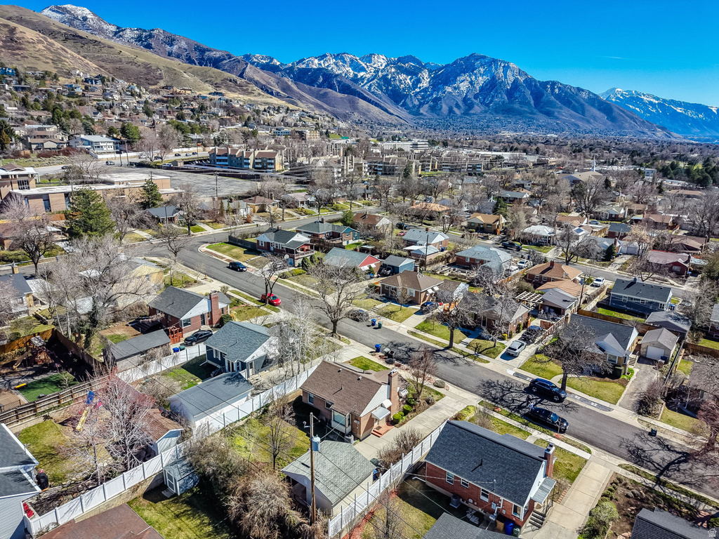 2589 E ELM AVE Salt Lake City, UT 84109