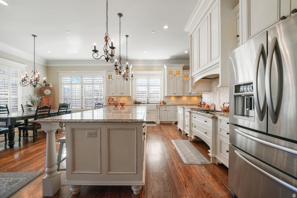 82 N MEADOW DR Springville, UT 84663