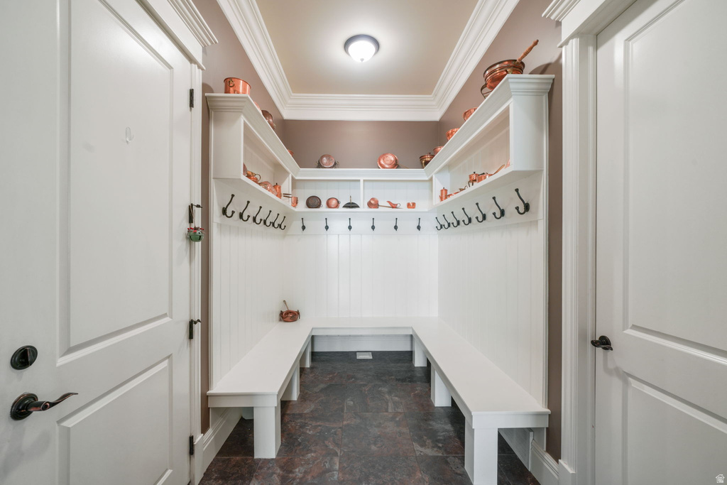 82 N MEADOW DR Springville, UT 84663