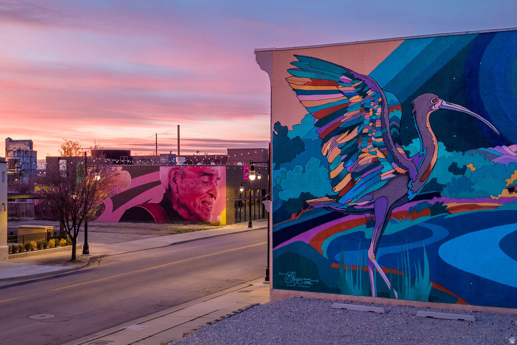 8333 S S IRIS LUMI LN #Q201 Midvale, UT 84047