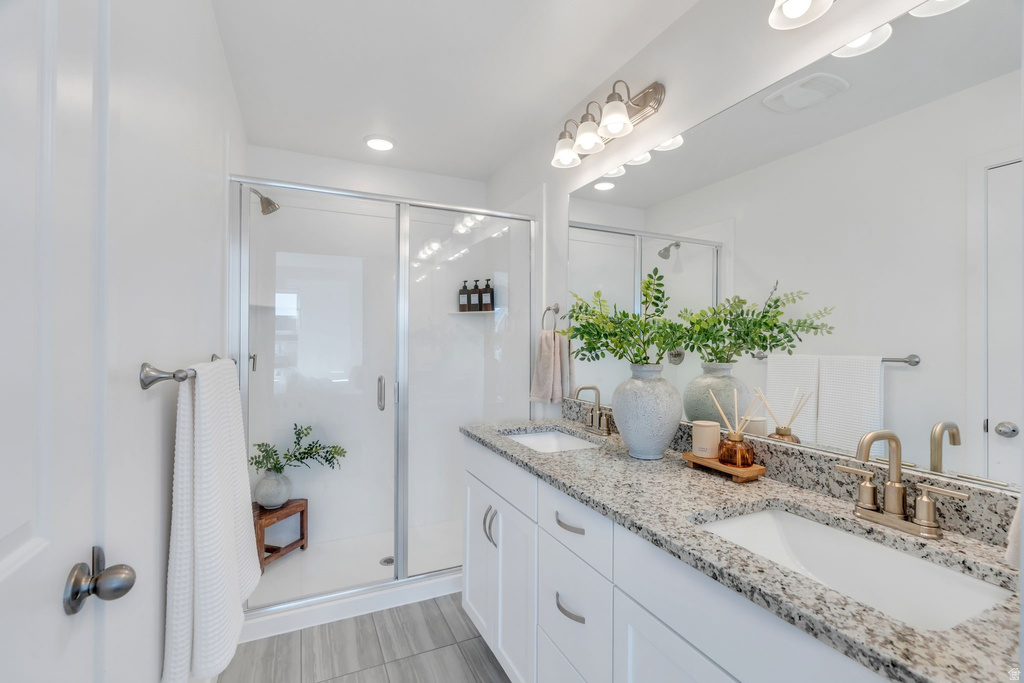 6811 W SKIP ROCK RD South Jordan, UT 84009