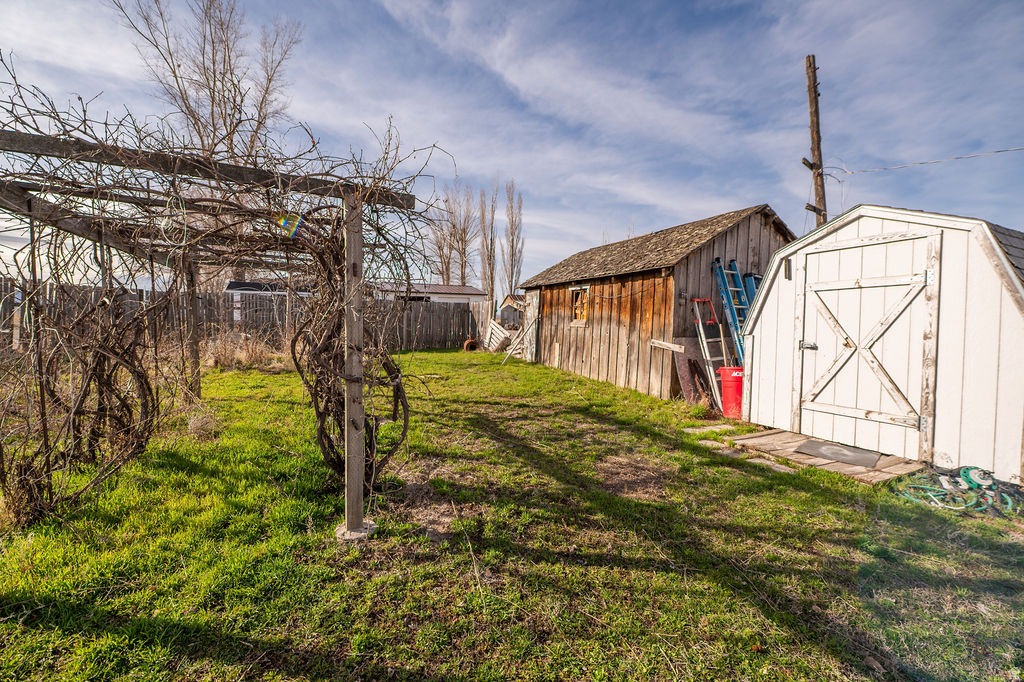 4881 W 14400 N Garland, UT 84312