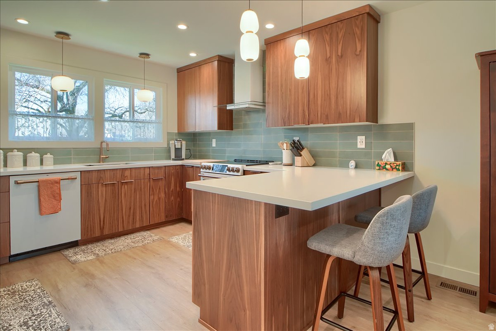 674 N OAKLEY ST #F102 Salt Lake City, UT 84116