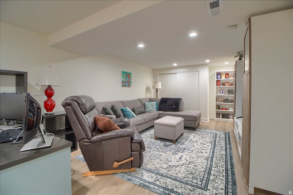 674 N OAKLEY ST #F102 Salt Lake City, UT 84116