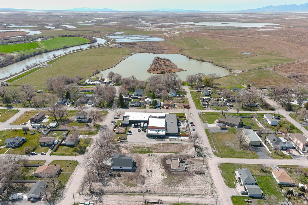 2305 N 3900 W Corinne, UT 84307