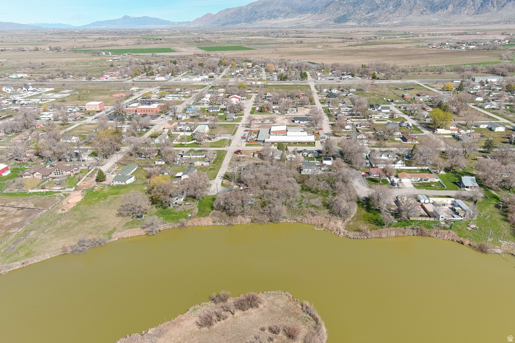 2305 N 3900 W Corinne, UT 84307