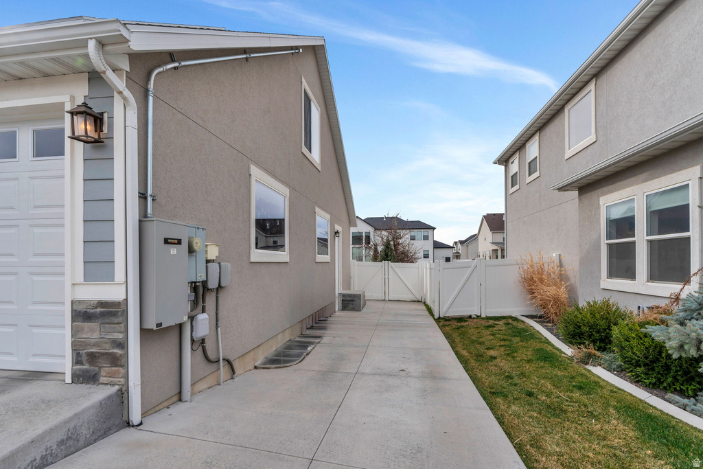 198 E ZINFANDEL LN Vineyard, UT 84059