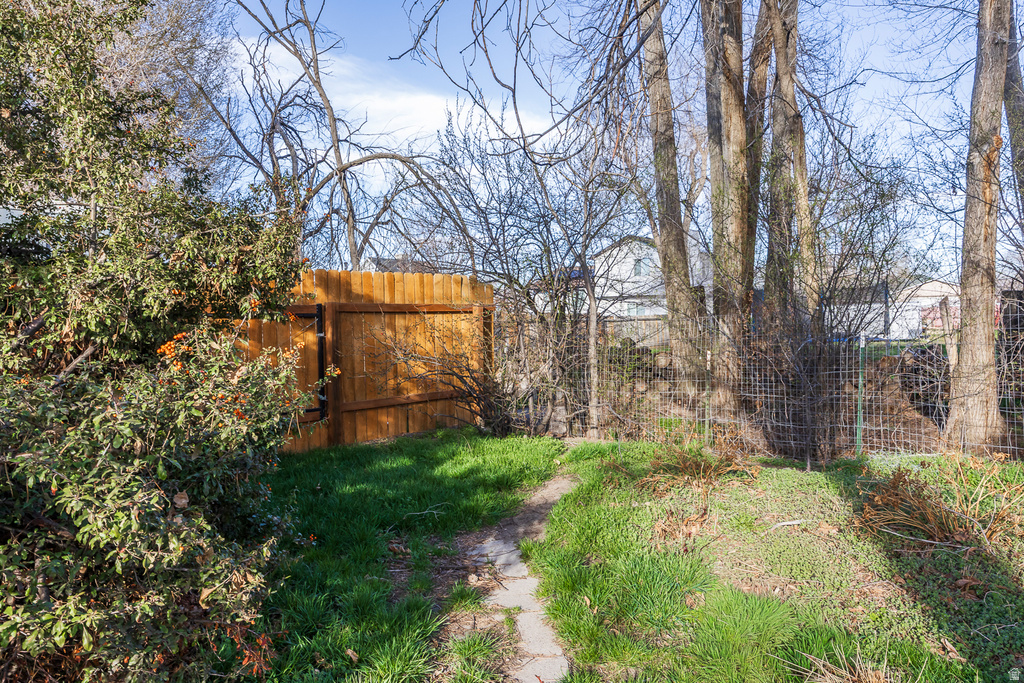 6326 W 3500 S West Valley City, UT 84128