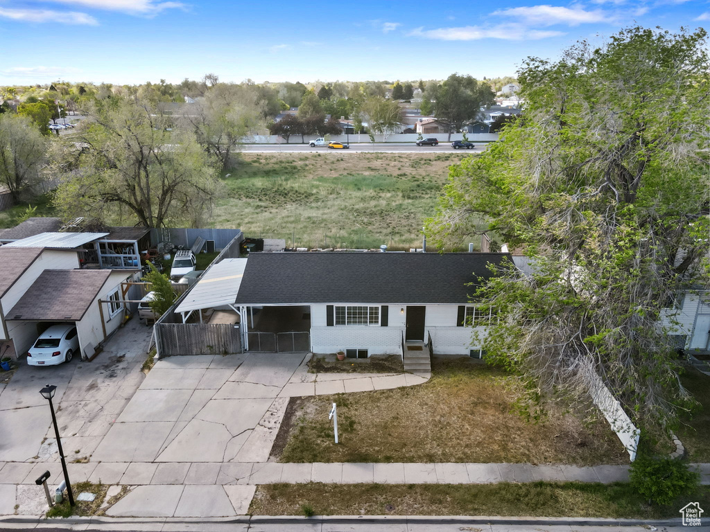 4905 W HELLAS DR West Valley City, UT 84120