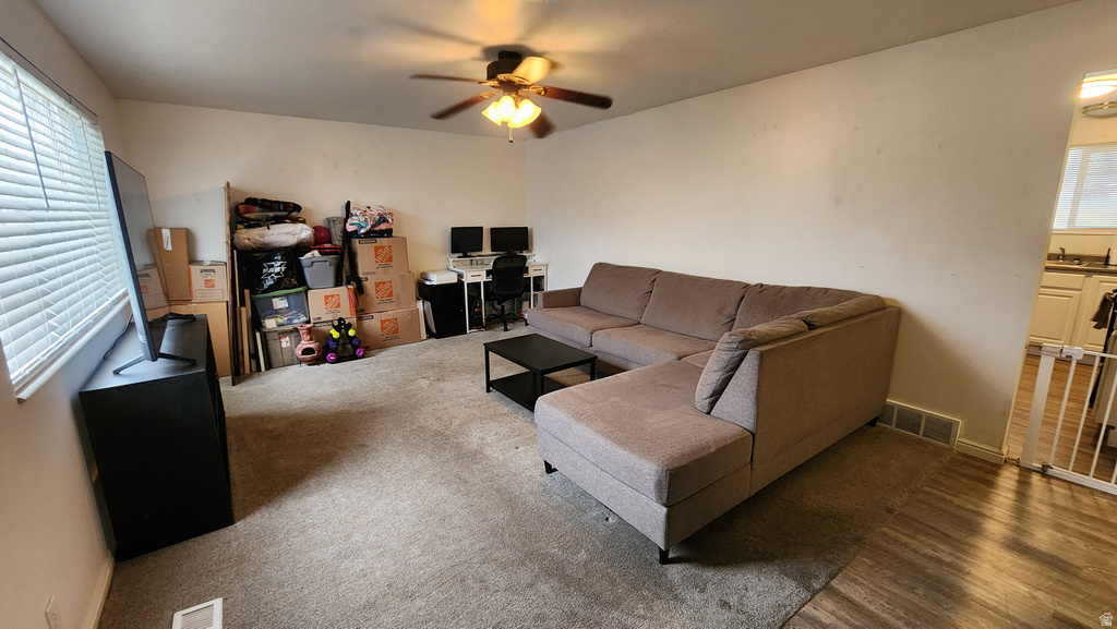 4905 W HELLAS DR West Valley City, UT 84120