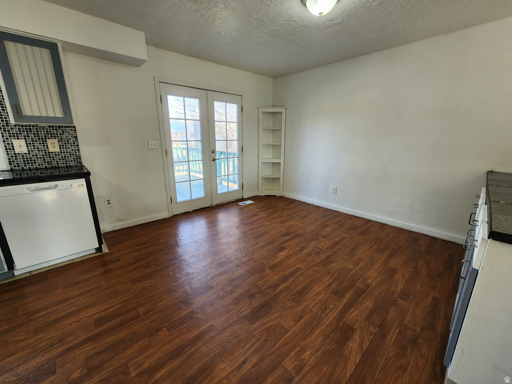 6223 S CLARA DR Taylorsville, UT 84129