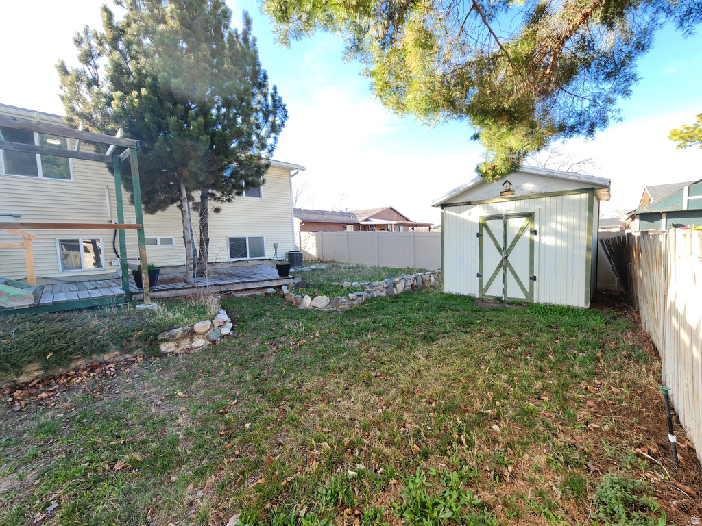 6223 S CLARA DR Taylorsville, UT 84129