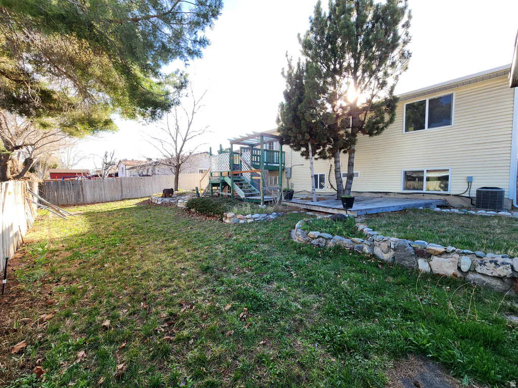 6223 S CLARA DR Taylorsville, UT 84129