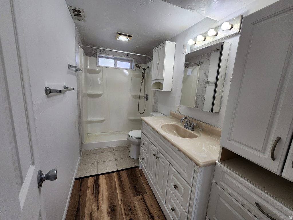 6223 S CLARA DR Taylorsville, UT 84129