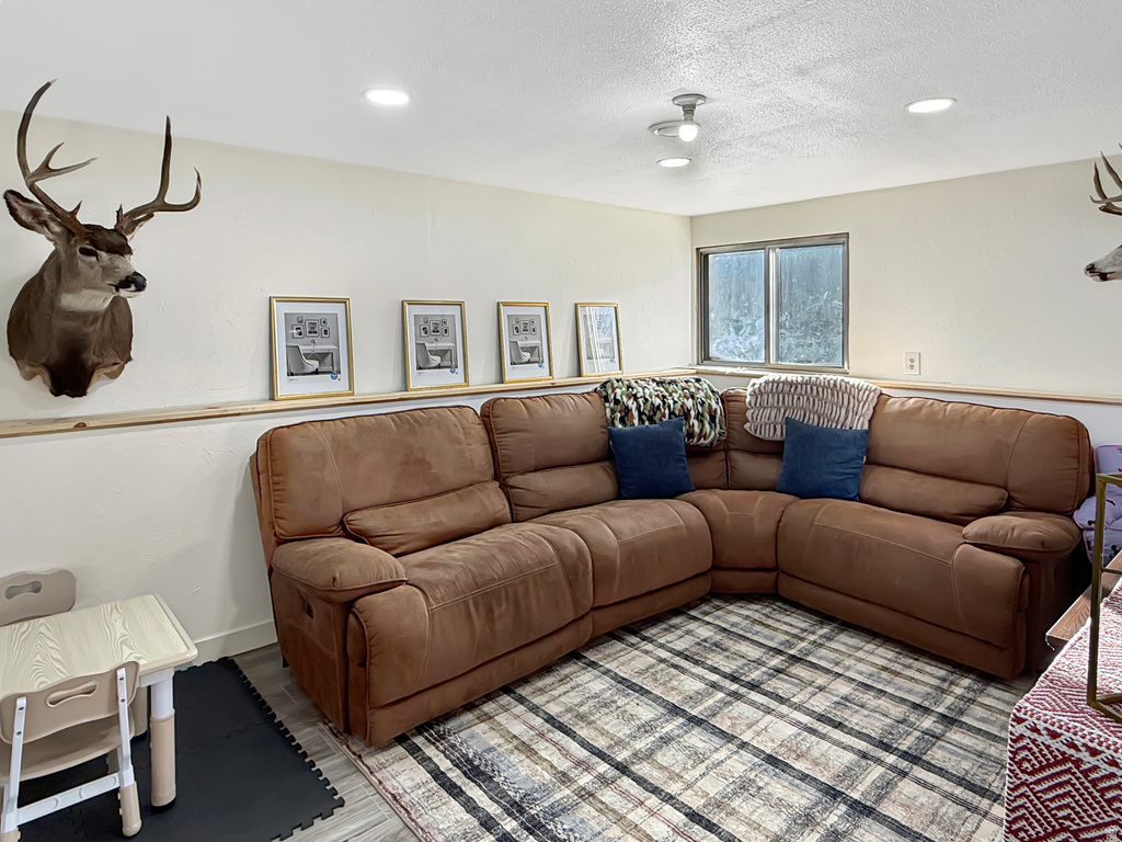 695 N ORANGE CT Castle Dale, UT 84513