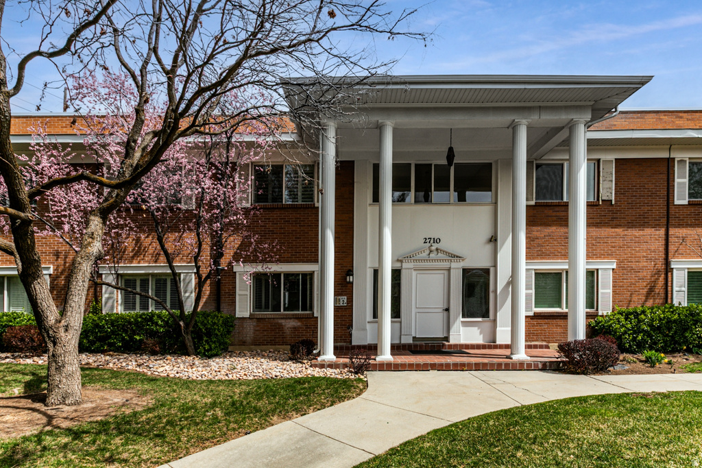 2710 S HIGHLAND DR #11 Salt Lake City, UT 84106