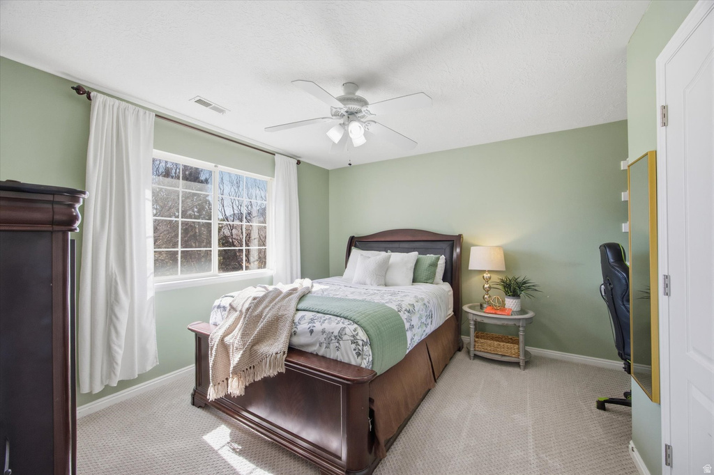 131 E BATTALION BAY Saratoga Springs, UT 84043