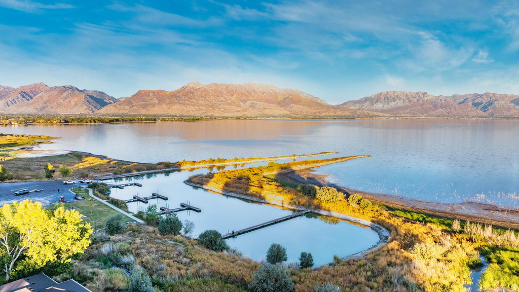 131 E BATTALION BAY Saratoga Springs, UT 84043