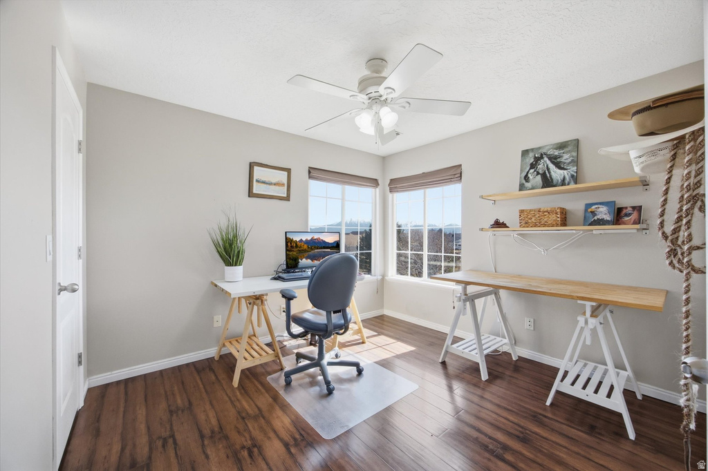 131 E BATTALION BAY Saratoga Springs, UT 84043