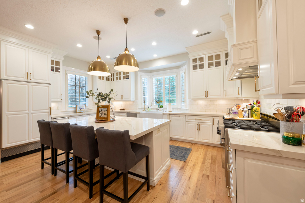 2620 E CASTO LN Holladay, UT 84117