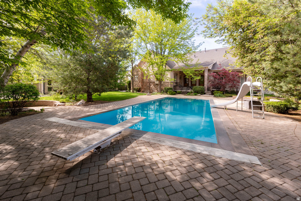 2620 E CASTO LN Holladay, UT 84117
